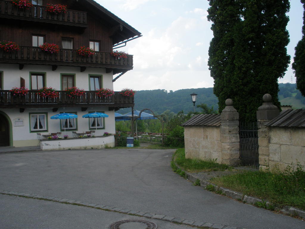 Alpengasthof Zur Loisach Hotel Grossweil Exterior foto